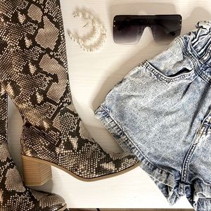 NWT Women’s Marlee Leopard Knee High Heeled Boots